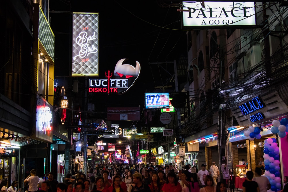 Pattaya,,Thailand,-,Jun,2018,,Multicolored,Neon,Signs,On,The
